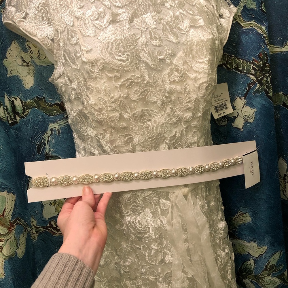 David’s Bridal wedding belt